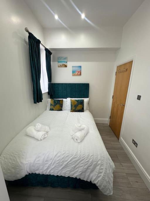 On The Beach Retreat Bornemouth Extérieur photo